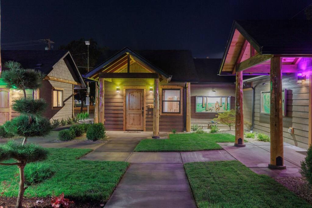 Bear Mountain - Suite 5 แกรนท์พาส ภายนอก รูปภาพ